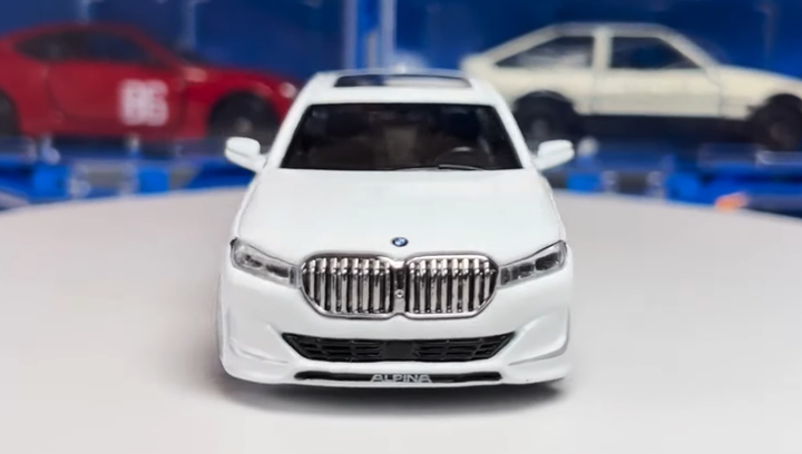 Машинка Premium MINI GT BMW Alpina B7 xDrive 1:64 White