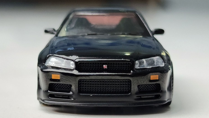 Машинка Premium MINI GT Nissan Skyline GT-R R34 1:64 Black