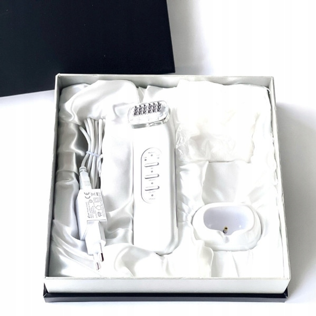 Масажер для обличчя та шиї Baffs Skin Booster RF з інфрачервоним випромінюванням 7 Вт (5905930212057) - зображення 4