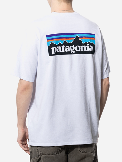 T-shirt męski długi Patagonia Men's P-6 Logo Responsibili-Tee 38504-WHI M Biały (192964189508) - obraz 2