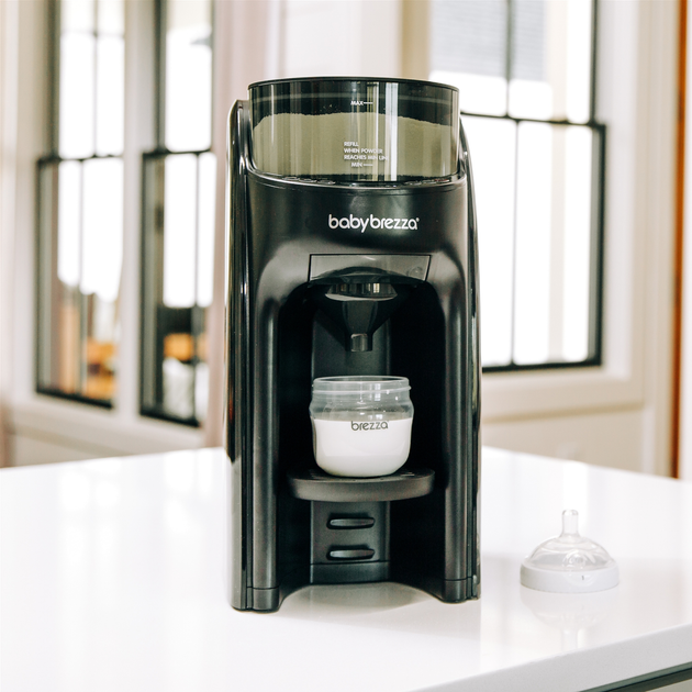 Машина для приготовления детской смеси Baby Brezza Formula
