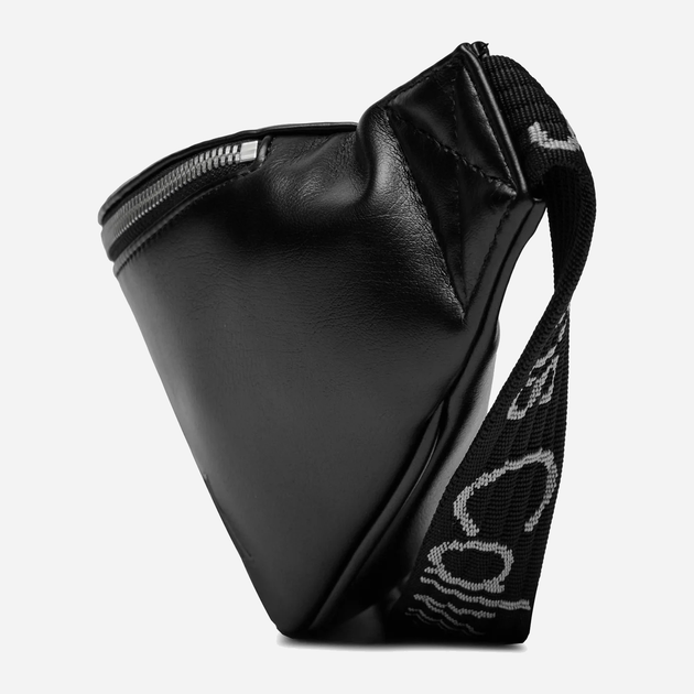 Сумка на пояс бананка Calvin Klein Jeans K50K511491-BEH Чорна (8720109146868) - зображення 4