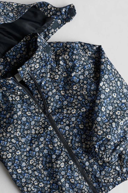Куртка-ветровка синяя цветочный принт H&M 110-116см (400097773) - изображение 4
