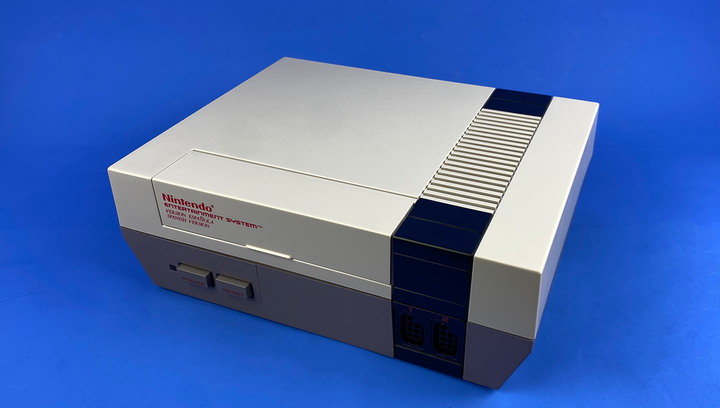 Консоль Nintendo NES FAT Europe Grey Без Геймпада Б/У - изображение 3