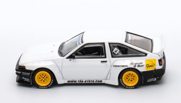 Машинка Premium INNO64 Toyota AE86 Trueno 