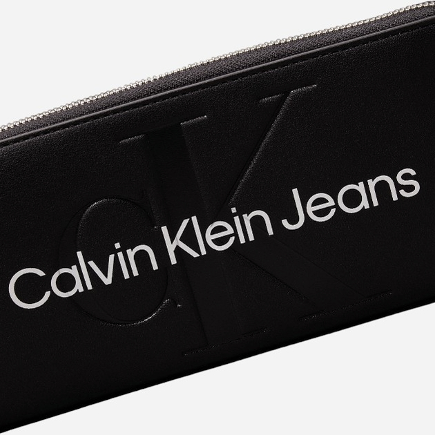 Portfel damski Calvin Klein Jeans K60K607634-0GQ Czarny (8720639169276) - obraz 4