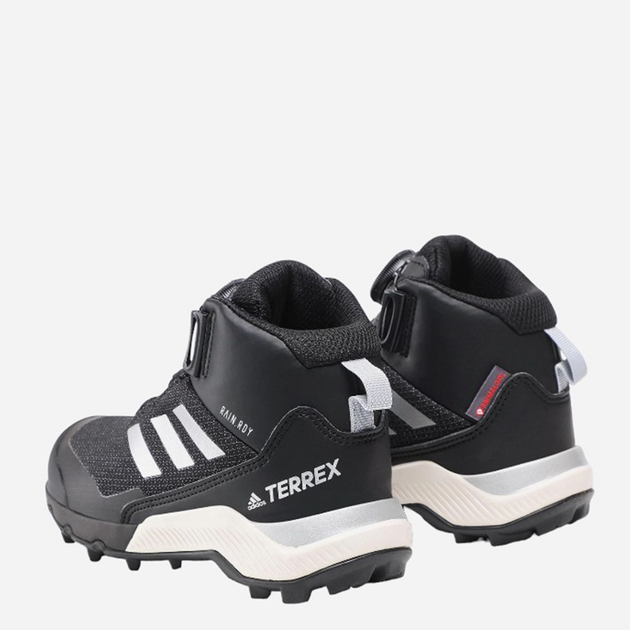 Zimowe trzrewiki chłopięce adidas Terrex Winter Mid Boa Rain.Rdy Hiking IF7493 34 Czarne (4062058786363) - obraz 4