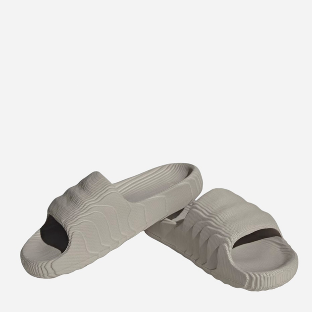 Жіночі шльопанці для пляжу adidas Adilette 22 HQ4670 35 (4US) Світло-коричневі (4066749534530) - зображення 2