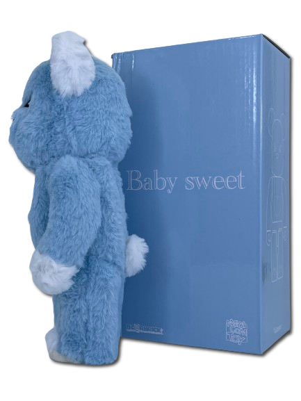 Статуетка Bearbrick x Valmuer Baby Blue 400% 28 см Medicom Toy Синій пухнастик - зображення 3