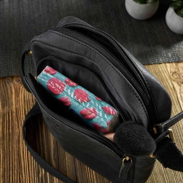 Torebka crossbody	damska ze skóry naturalnej Paolo Peruzzi T-63-HBL Czarna (5904365078030) - obraz 7