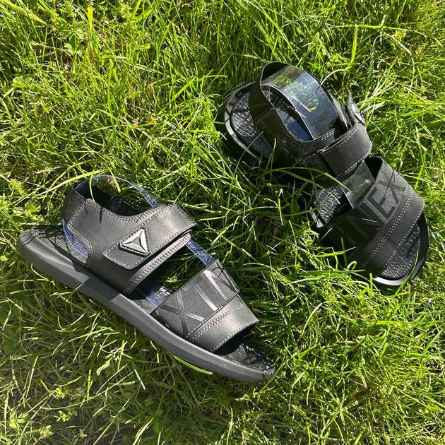 Сандалії Clubshoes шкіряні на липучках чорні 42 - Фото 1 Сандалії Clubshoes шкіряні на липучках чорні 42 - зображення 1