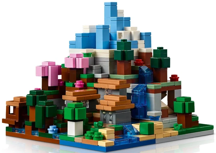 Конструктор LEGO Minecraft Верстак 1195 элементов (21265
