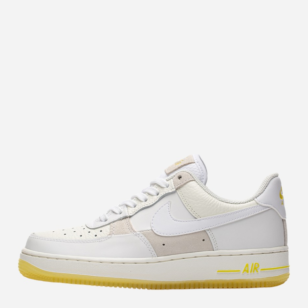 Tenisówki damskie do kostki Nike Air Force 1 Low '07 Wmns FQ0709-100 36.5 Beżowe (196609228287) - obraz 1