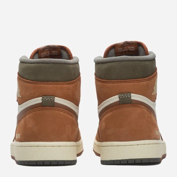 Buty do koszykówki męskie Nike Jordan Brand Air Jordan 1 High Element Gore-Tex DB2889-102 43 Brązowe (196975654345) - obraz 3