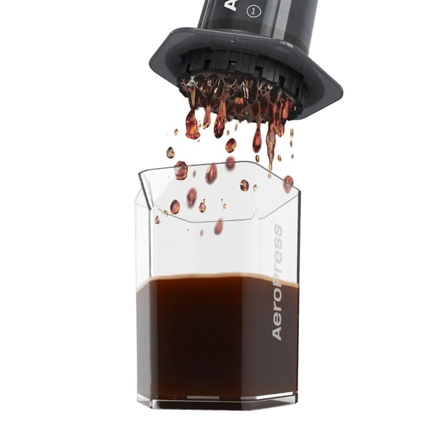 Karafka AeroPress Serwer 600 ml (2506020019) - obraz 2