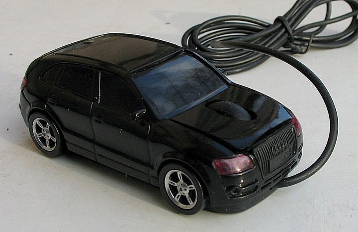 Мышка компьютерная проводная Audi Q5 черная L0118 - изображение 2