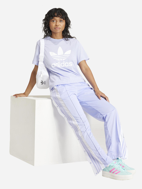 Футболка жіноча adidas Originals IN8439 M Фіолетова (4066757217579) - зображення 3