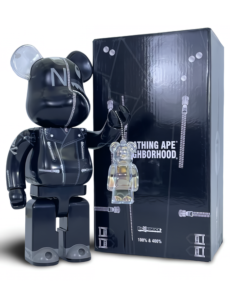 Статуетка Bearbrick x BAPE x Neighborhood 400% 28 см Акула Medicom Toy в костюмі. - зображення 5