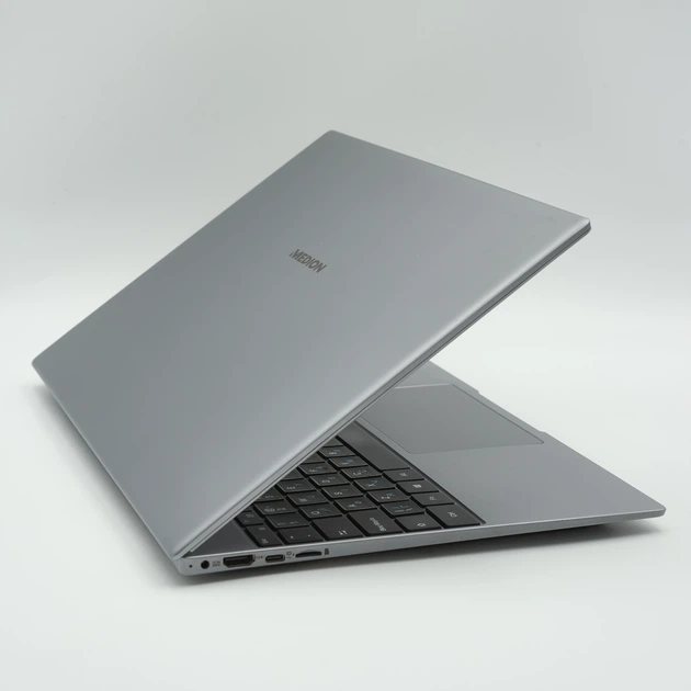 Ноутбук 15.6" Medion (Lenovo Group) E15302 AMD Ryzen 5 3500U RAM 8 ГБ SSD 512 ГБ Radeon Vega 8 Graphics б/в Win10 (2735) - изображение 6