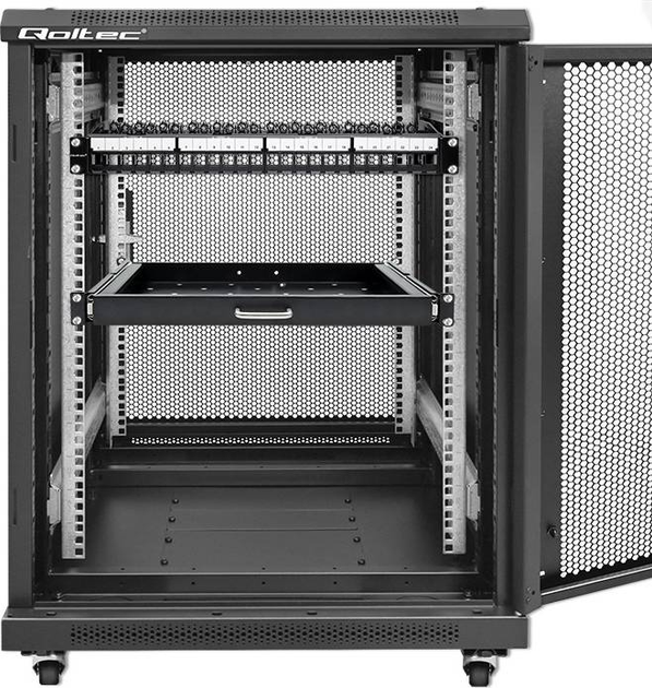 Patch panel Qoltec Solidny stalowy panel do szaf RACK 19'' 24 porty 1U UTP Czarny (5901878545165) - obraz 4