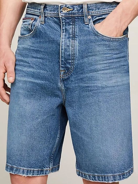 Spodenki jeansowe krótkie męskie Tommy Hilfiger thmw0mw351751be 33 Niebieskie (8720646451289) - obraz 1