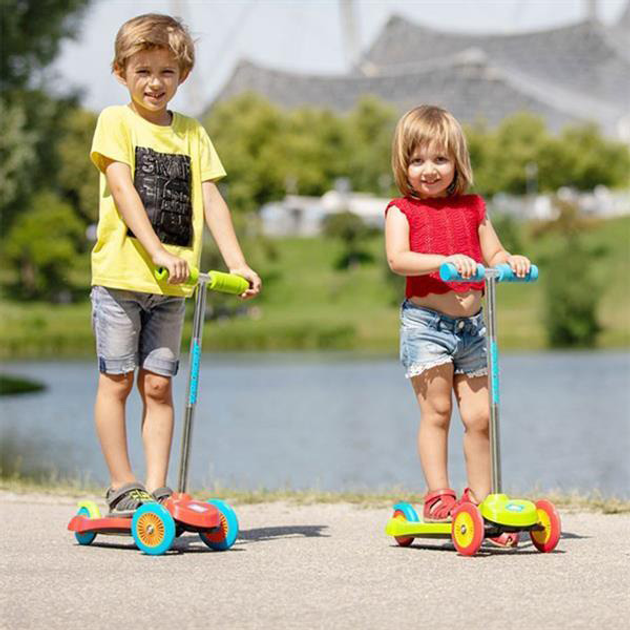 Hulajnoga dziecięca trójkołowa Schildkrot Kids Little 510392 Czerwona (4000885103922) - obraz 9