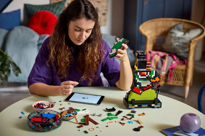 Конструктор LEGO Super Mario World: Mario i Yoshi 1215 деталей (71438) - зображення 7