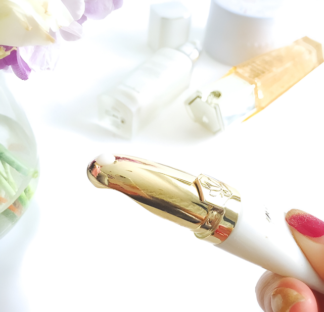 Сироватка для повік та очей Guerlain Abeille Royale Gold Eyetech Проти зморщок 15 мл (3346470610774) - зображення 3