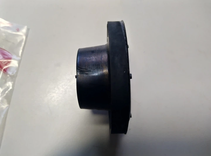 Подушка задней пружины нижняя усиленная BC Guma BC0232 VOLKSWAGEN T4 90-> - изображение 3