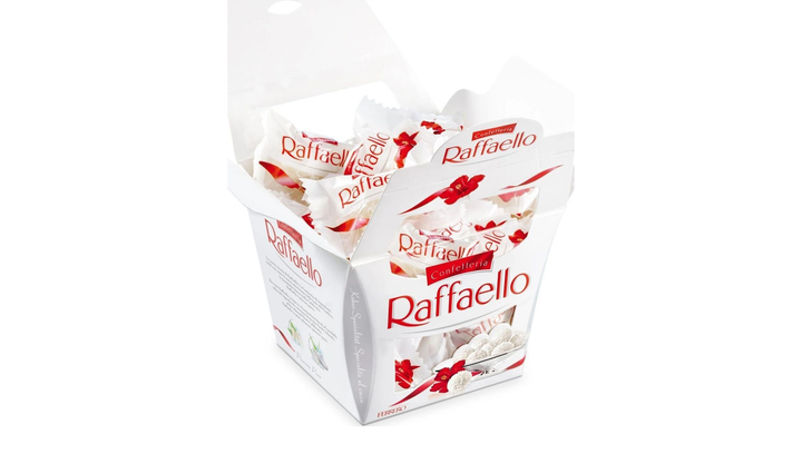 Конфеты Ferrero Rocher Raffaello 150g - изображение 4