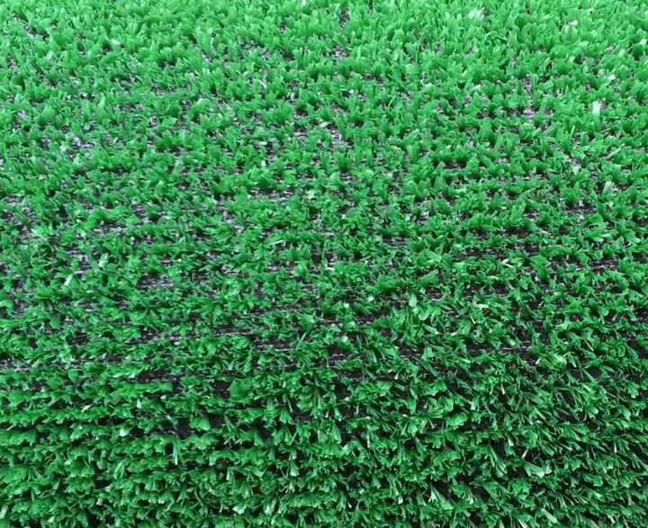 Искусственная трава Verde для декора высота 6 мм, ширина рулона 133см ...