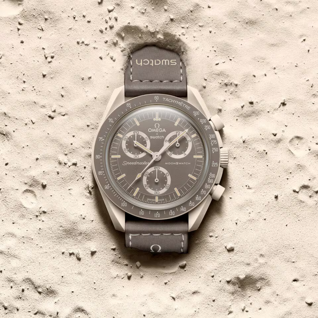 Наручные часы Swatch x Omega Bioceramic MoonSwatch Collection "Mission to Earth — DESERT" (SO33T103) - изображение 2