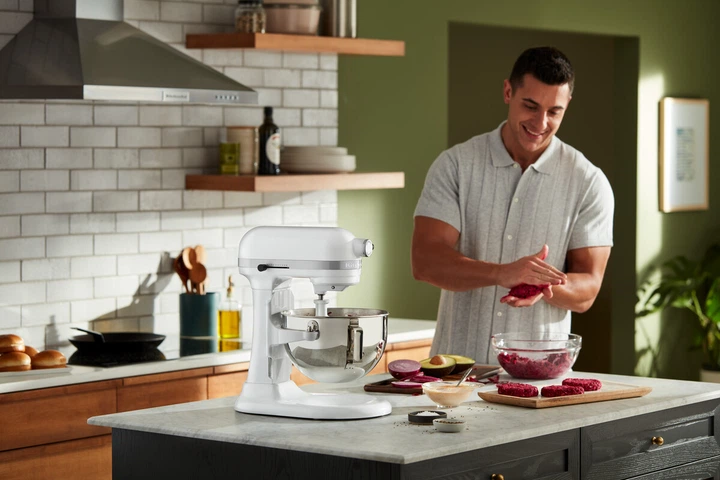 Robot kuchenny KitchenAid Heavy Duty 5,2l 5KSM55SXXEWH z odchylaną misą, Biały - Zdjęcie 12 Robot kuchenny KitchenAid Heavy Duty 5,2l 5KSM55SXXEWH z odchylaną misą, Biały - obraz 12