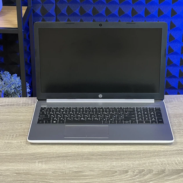 HP 10世代 250G7 i3 1005G1 8GB　SSD256GB Ноутбук HP 250 G7 / 15.6