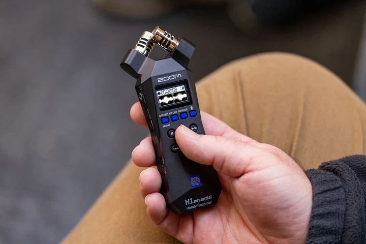 Диктофон Zoom H1essential (530435) – фото, отзывы, характеристики
