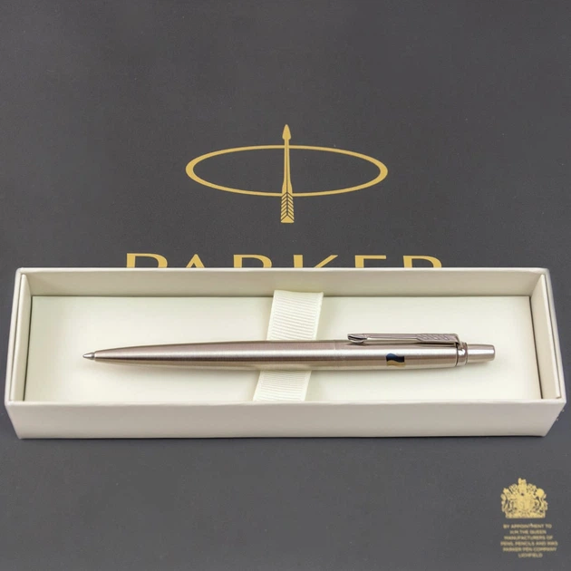 Ручка шариковая Parker JOTTER UKRAINE Stainless Steel CT BP Флаг сине-желтый Серебристый 16132_T008c2 - Фото 5 Ручка шариковая Parker JOTTER UKRAINE Stainless Steel CT BP Флаг сине-желтый Серебристый 16132_T008c2 - изображение 5