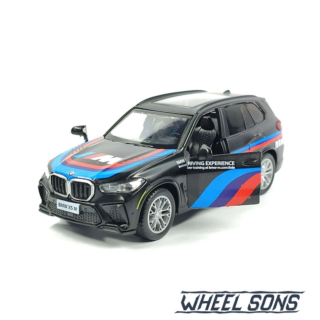 Модель автомобіля BMW X5M 1:43 TechnoDrive (T5535) - Фото 4 Модель автомобіля BMW X5M 1:43 TechnoDrive (T5535) - зображення 4