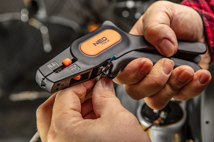 Знімач ізоляції Neo Tools 01-519 автоматичний 195 мм (5907558415599) - зображення 6