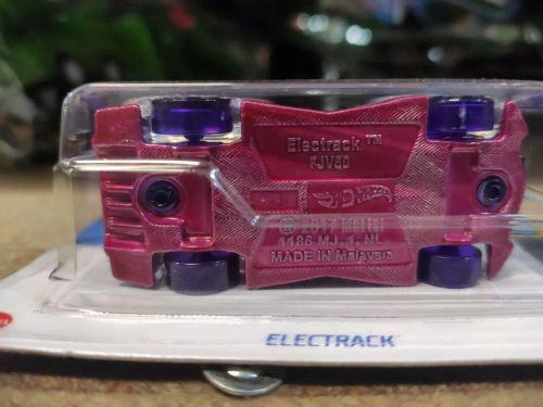 Машинка "Hot wheels: ELECTRACK" (оригінал) (TS01091996205688) - зображення 2