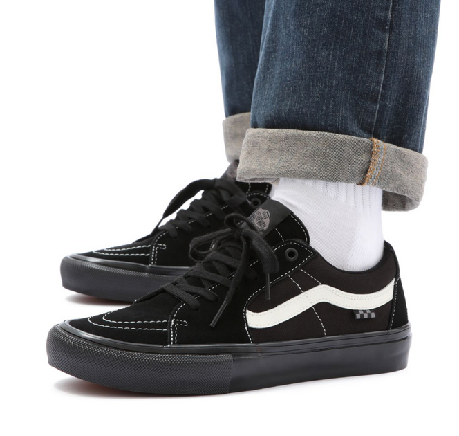 Кеди Vans Skate Sk8-Low Black Vn0A5Fcf1Kp 40.5 - Фото 4 Кеди Vans Skate Sk8-Low Black Vn0A5Fcf1Kp 40.5 - зображення 4