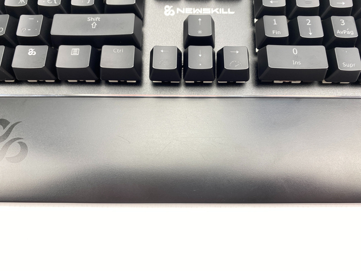 Игровая проводная клавиатура Newskill Serike с подсветкой Factory Recertified g1 - изображение 8