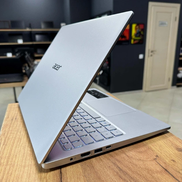Ультрабук Acer Swift 3 N19H3/ 13.5" 2К, IPS/ Intel Core i5 1035G7 (4 ядра/ 8 потоків)/ NVIDIA GeForce MX350 (2 GB)/ 8 GB/ 1 TB NVME (Б/В) - зображення 3
