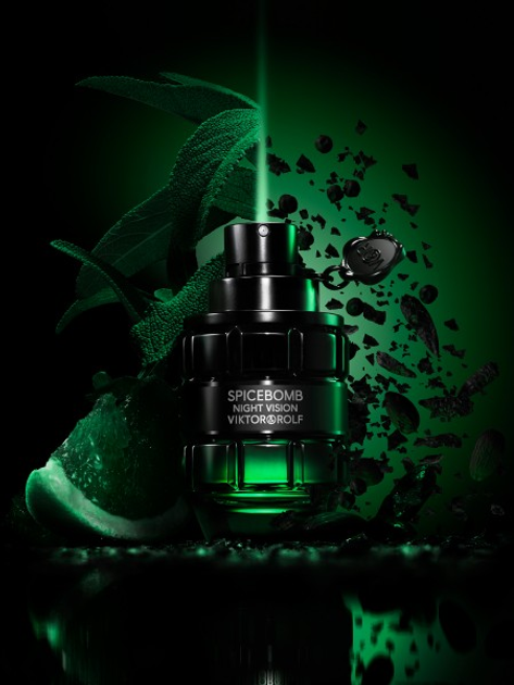 Woda toaletowa męska Viktor & Rolf Spicebomb Night Vision 150 ml (3614272947207) - obraz 4