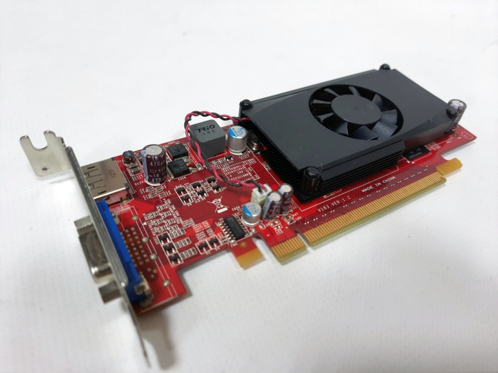 Видеокарта Lenovo Geforce 310, 512 МБ, GDDR3, 64 бит, VGA, DP ...