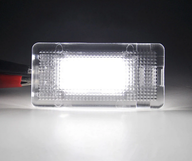Підсвічування багажника (LED) BMW F10 E65 F01 E70 E71 E85 - зображення 2