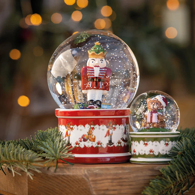 Снежный шар Villeroy & Boch Christmas Toys Memory 13х17 см щелкунчик (1483276694) - Фото 2 Снежный шар Villeroy & Boch Christmas Toys Memory 13х17 см щелкунчик (1483276694) - изображение 2