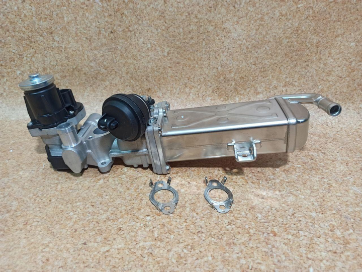 Клапан ЕГР EGR радиатор системы ОГ аналог 03L131512DQ Фольксваген (Volkswagen) Тигуан Тоуран - изображение 4