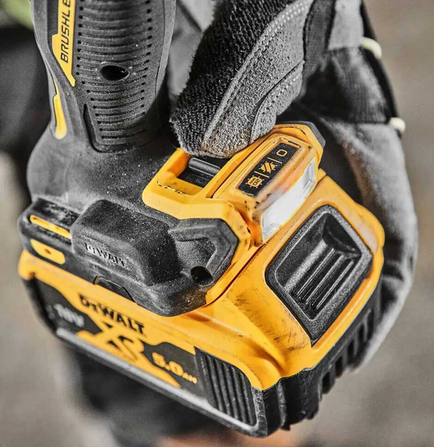 Акумуляторний дриль-шурупокрут DeWALT DCD805P2T (5035048750063) - зображення 7
