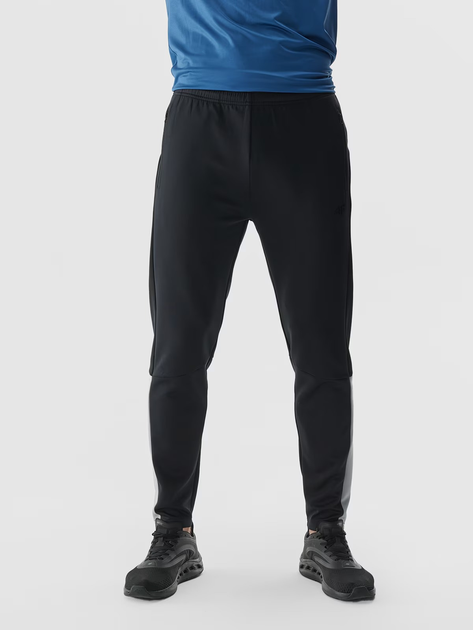 Спортивні штани утеплені чоловічі 4F Trousers Fnk M683 4FWAW24TFTRM683-20S S Чорні від Rozetka на платформі USKIDKA Акція на Спортивні штани утеплені чоловічі 4F Trousers Fnk M683 4FWAW24TFTRM683-20S S Чорні від Rozetka