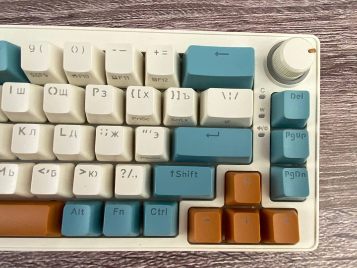 Механическая клавиатура Cyberlynx ZA68 (68 клавиш, RGB, USB Type-C